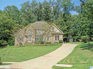 106 Karissa Pointe Cir, Huntsville, AL 35811