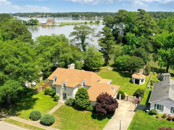 2537 Lakewood Ln, Chesapeake, VA 23321