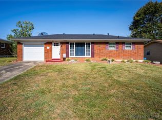 652 Alabama Ave, Sellersburg, IN 47172