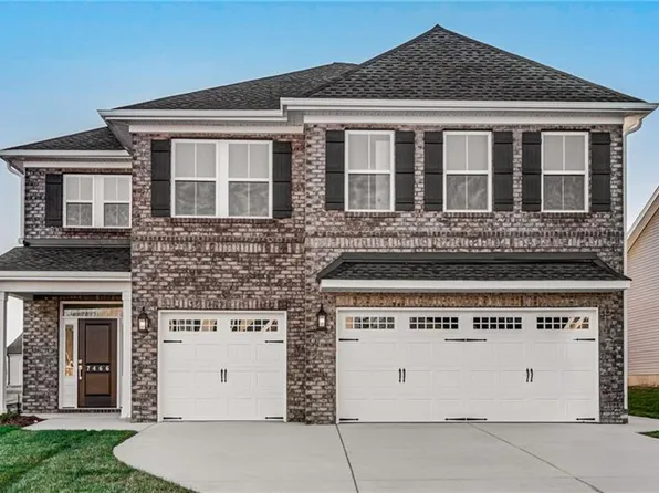 7466 Buckview Ct, Kernersville, NC 27284