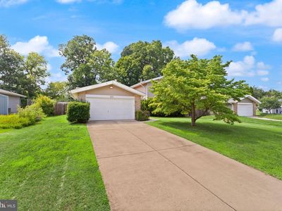131 Evergreen St, Sterling, VA, 20164