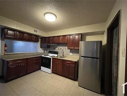 5959 Tullis Dr — Photo 1