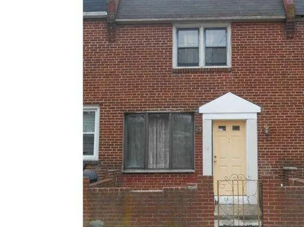 2102 S Lloyd St, Philadelphia, PA 19142