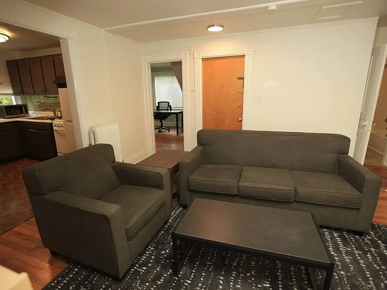 602 Monroe St #602-1 — Photo 11