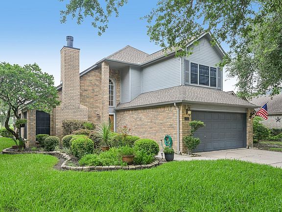 3rd image of 4758 Oakmont Court