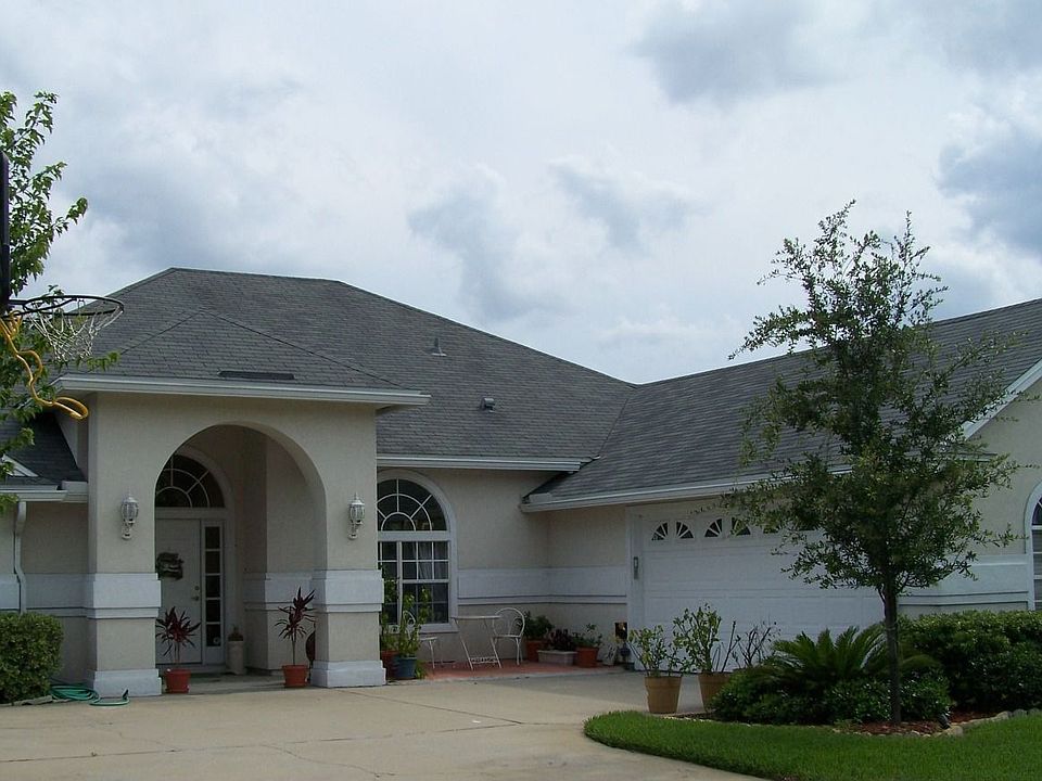 Curb side view