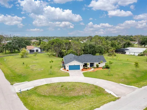 1071 Owl Dr, Englewood, FL 34223