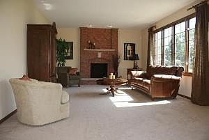 3rd image of 15553 Red Bud Ln