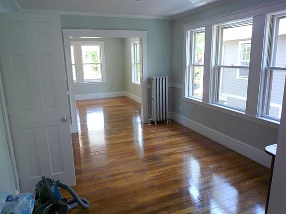 2nd image of 17 Milton St #1
