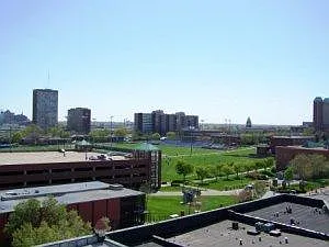 Drake Plaza Apartments — Photo 8