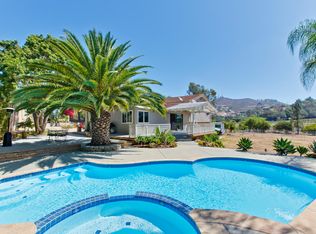 2749 E Mission Rd, Fallbrook, CA 92028