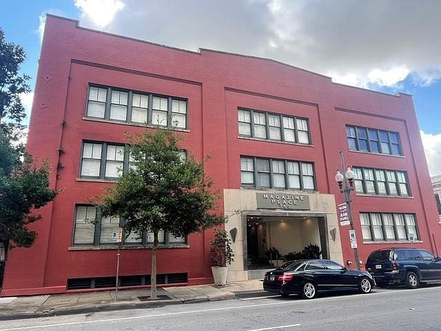 1st image of 760 Magazine St APT 109