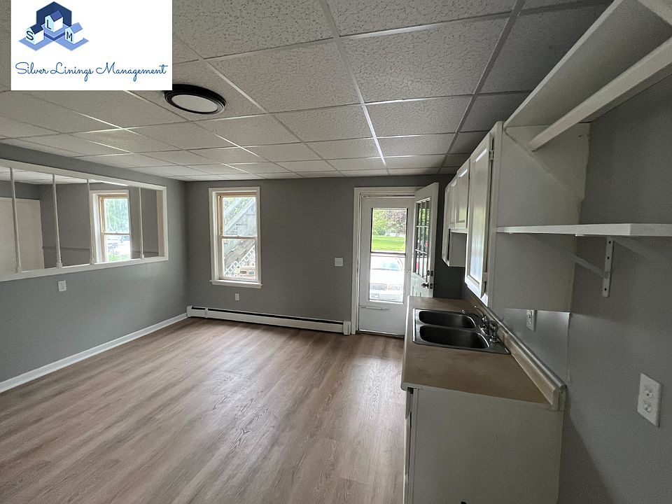 490 Hartford Pike Apartments Dayville, CT Zillow