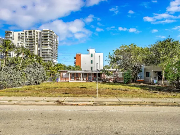 356 Balboa Street, Hollywood, FL 33019