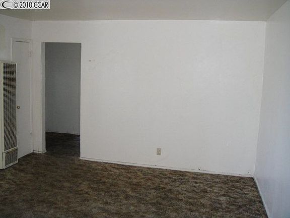 3rd image of 425 S 26th St