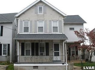 27 N 6th St, Emmaus, PA 18049