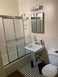 Rented by Salon Realty Corp