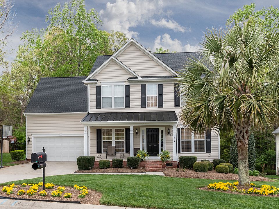 1st image of 807 Bitter Brook Ct