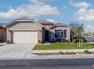 9812 Tallin Pl, Bakersfield, CA 93306