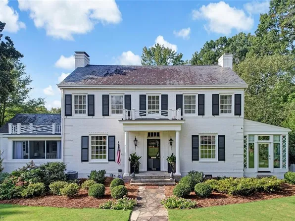 705 Woodland Dr, Greensboro, NC 27408