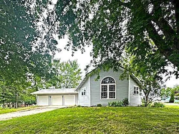 426 N 1st St, Ogden, IA 50212