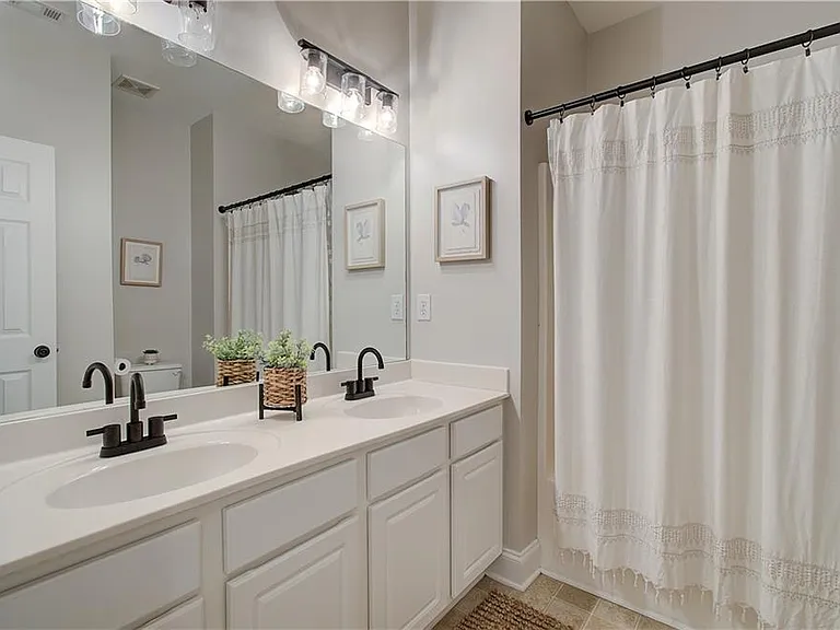 3822 Carriage House Dr — Photo 15