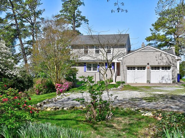 718 Mimosa Rd