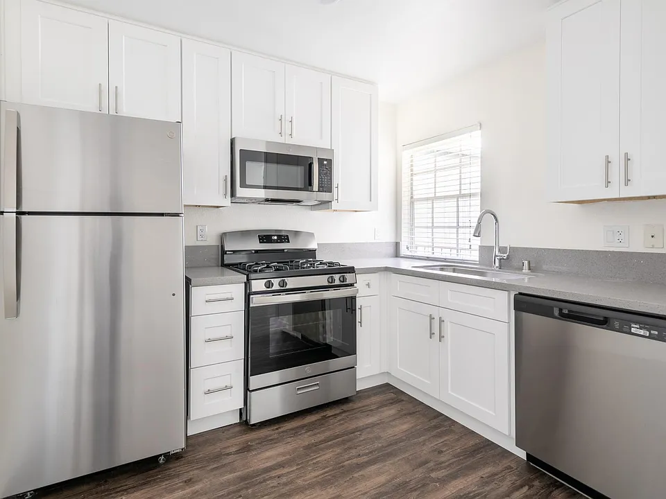Scripps Landing Apartment Homes