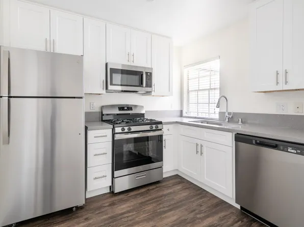 Scripps Landing Apartment Homes