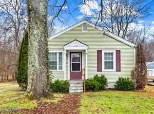 1310 Doris Dr, Fairdale, KY 40118