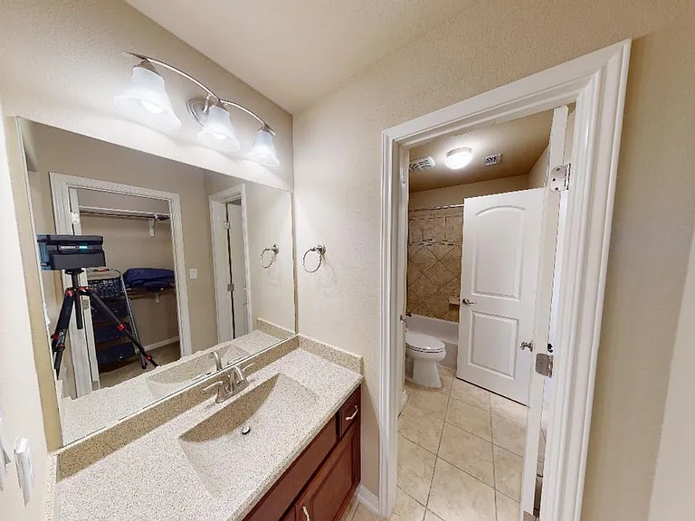 5705 Lipan Apache Bnd — Photo 46