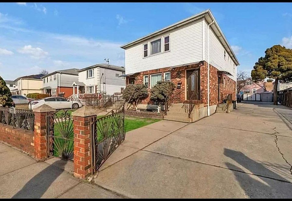 1st image of 18237 N Conduit Ave