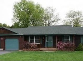 25 Country Way, Barre, VT 05641