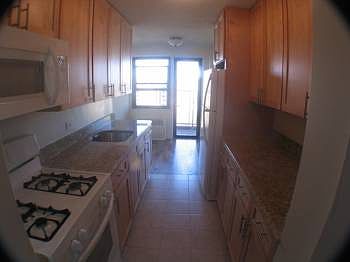 4th image of 2247 Story Ave