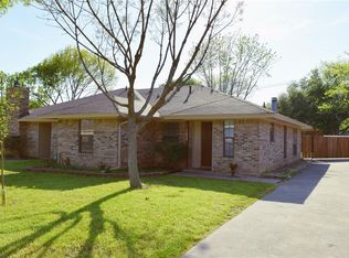 7423 Windhaven Rd, North Richland Hills, TX 76182