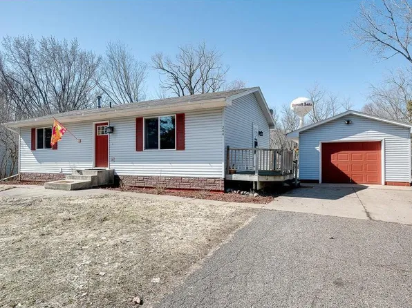 244 5th St NW, Forest Lake, MN 55025