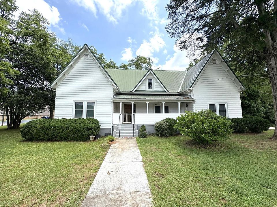 1st image of 599 Gordon St