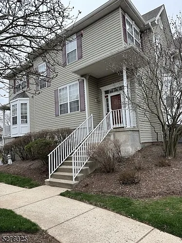 27 Briar Ln Photo 1