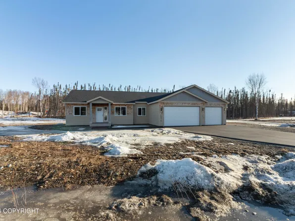 696 W Wood Star Dr, Wasilla, AK 99654