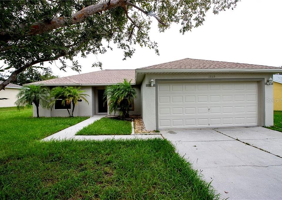 1st image of 13315 Pinyon Dr