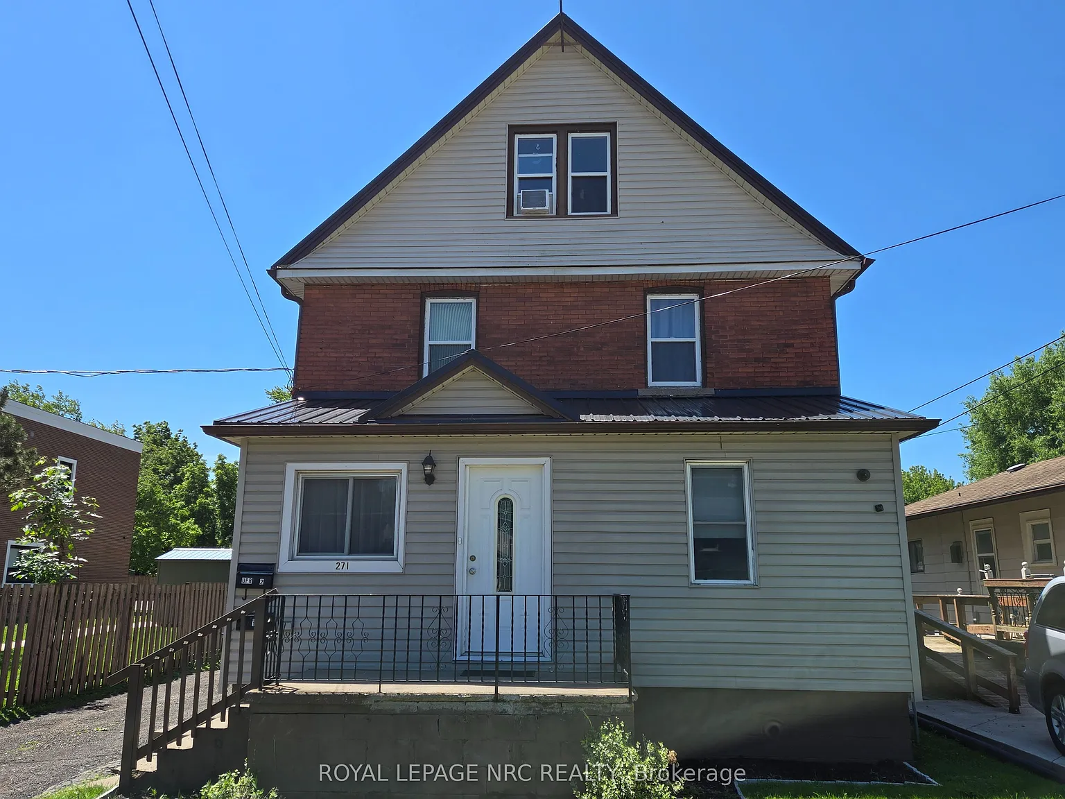 3 bed, $1,850 — Photo 2