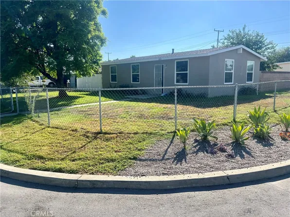8764 Kempster Ave, Fontana, CA 92335