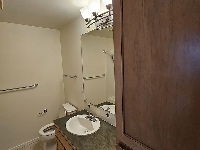 2801 1st Ave #908 — Photo 15