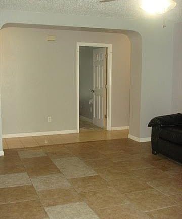 4th image of 604 Capricorn Dr