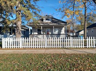 1604 Milburn Blvd, Mishawaka, IN 46544