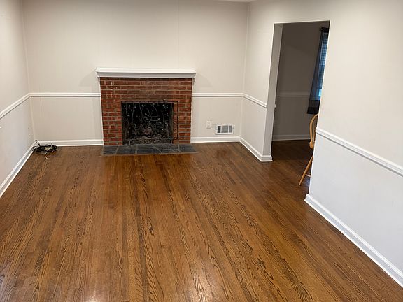 2nd image of 225 Hillside Ave