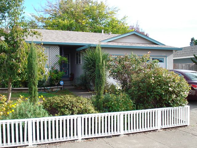 1st image of 1448 Pheasant Dr
