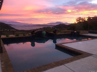 21956 Los Robles Rd, Murrieta, CA 92562