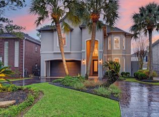4909 Spruce St, Bellaire, TX 77401