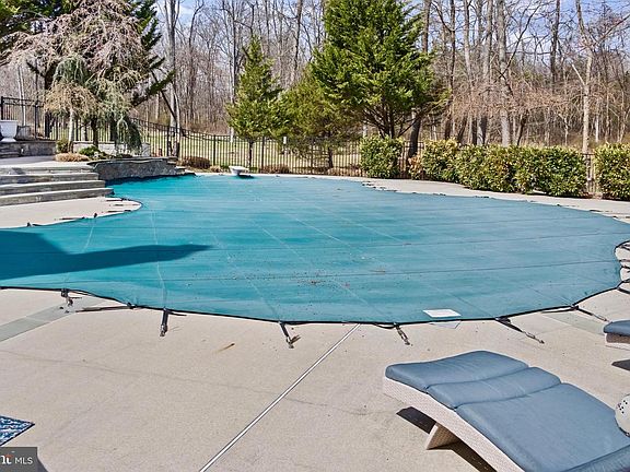 5th image of 5801 Malvern Hill Ct